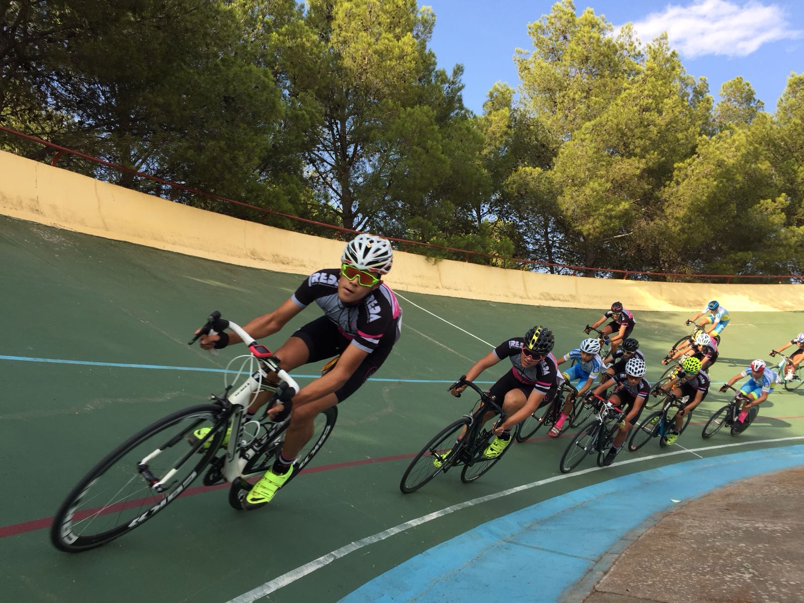 Cadetes en la pista de Tomelloso